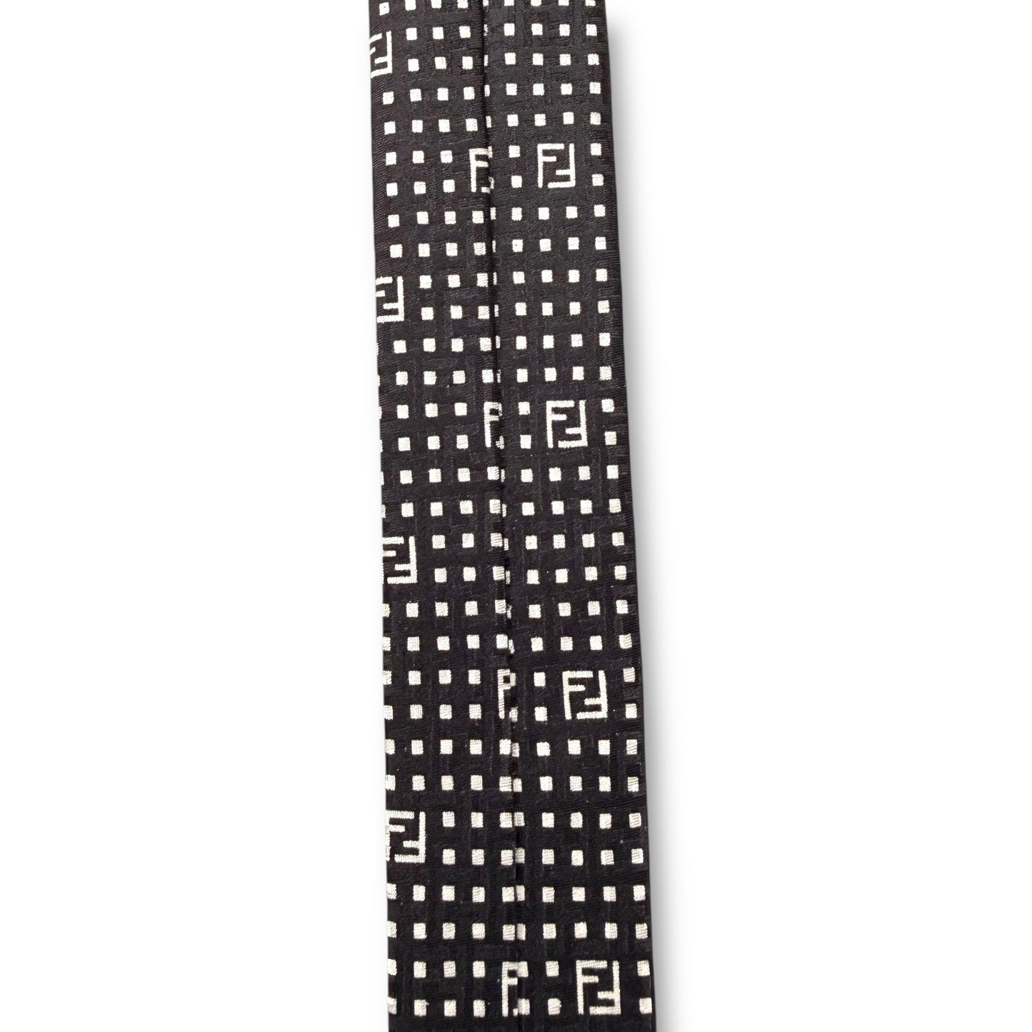【8021】美品ー良品!フェンディ ネクタイ ブラック系 FF柄