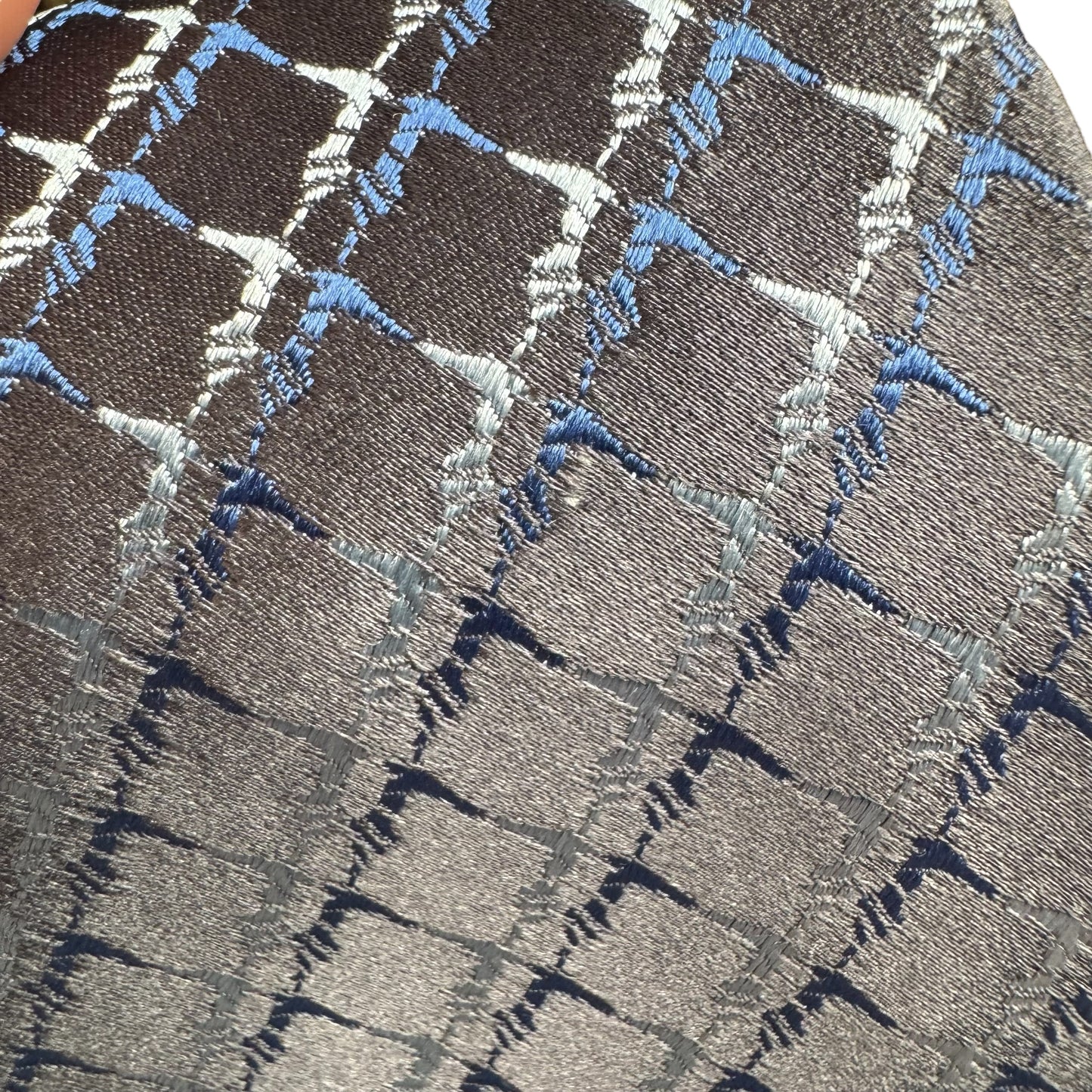 【7604】良品!トラサルディ ネクタイ グレー系 アイコン柄