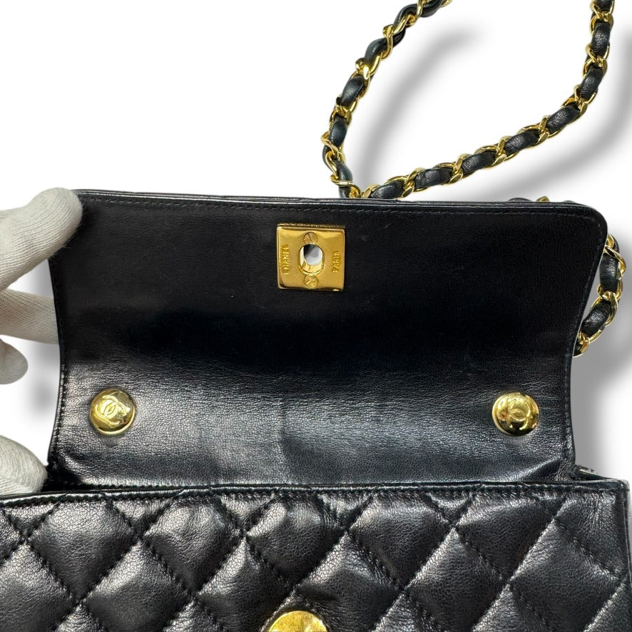 【良品】シャネル ミニマトラッセ チェーンショルダーバッグ ブラック ラムスキン