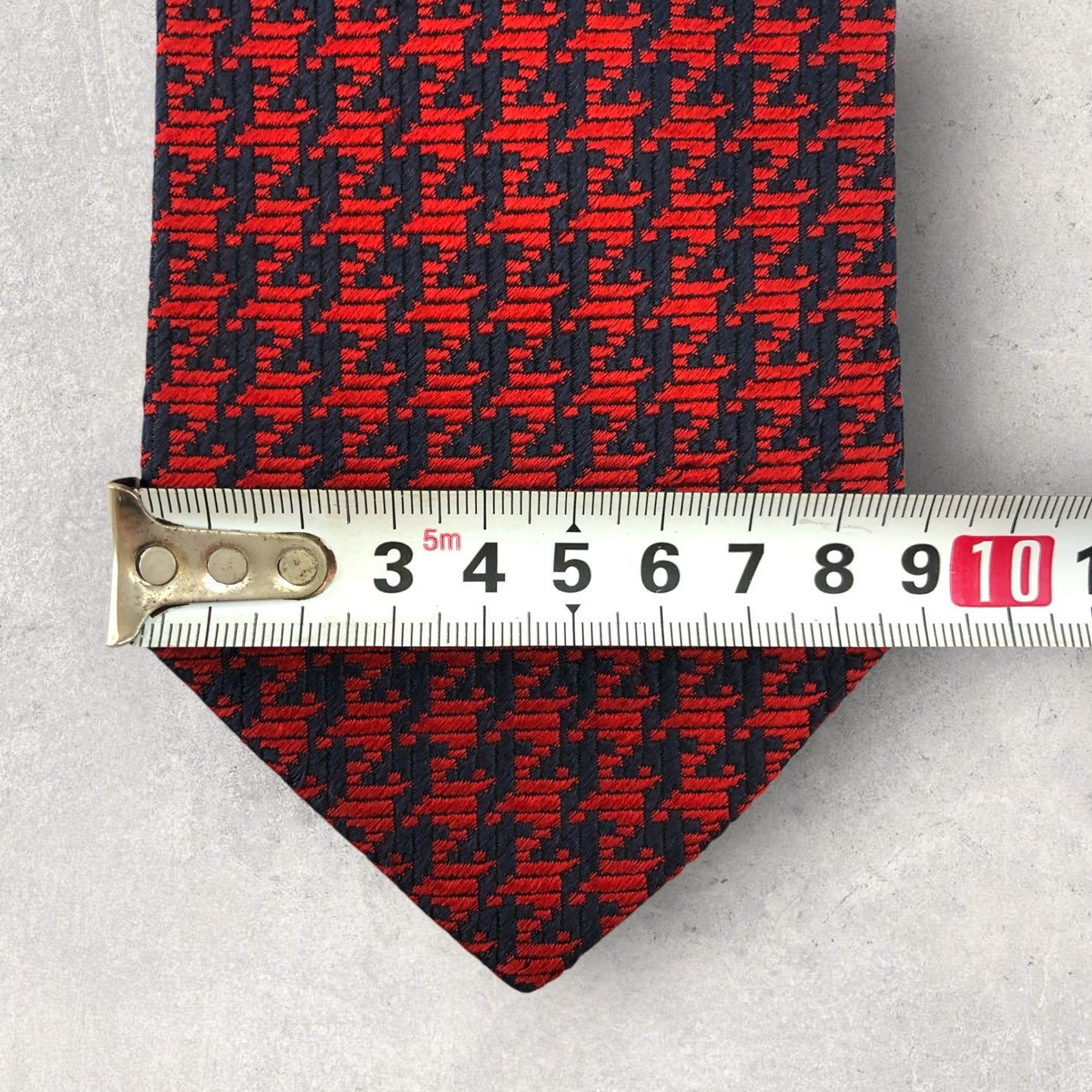 【6936】美品ー良品!ダーバン ネクタイ レッド系