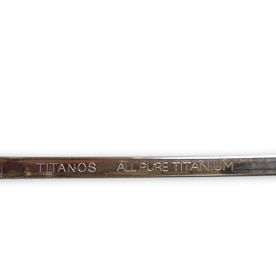 【29】未使用に近い!チタノス メガネ ゴールド系 チタン製