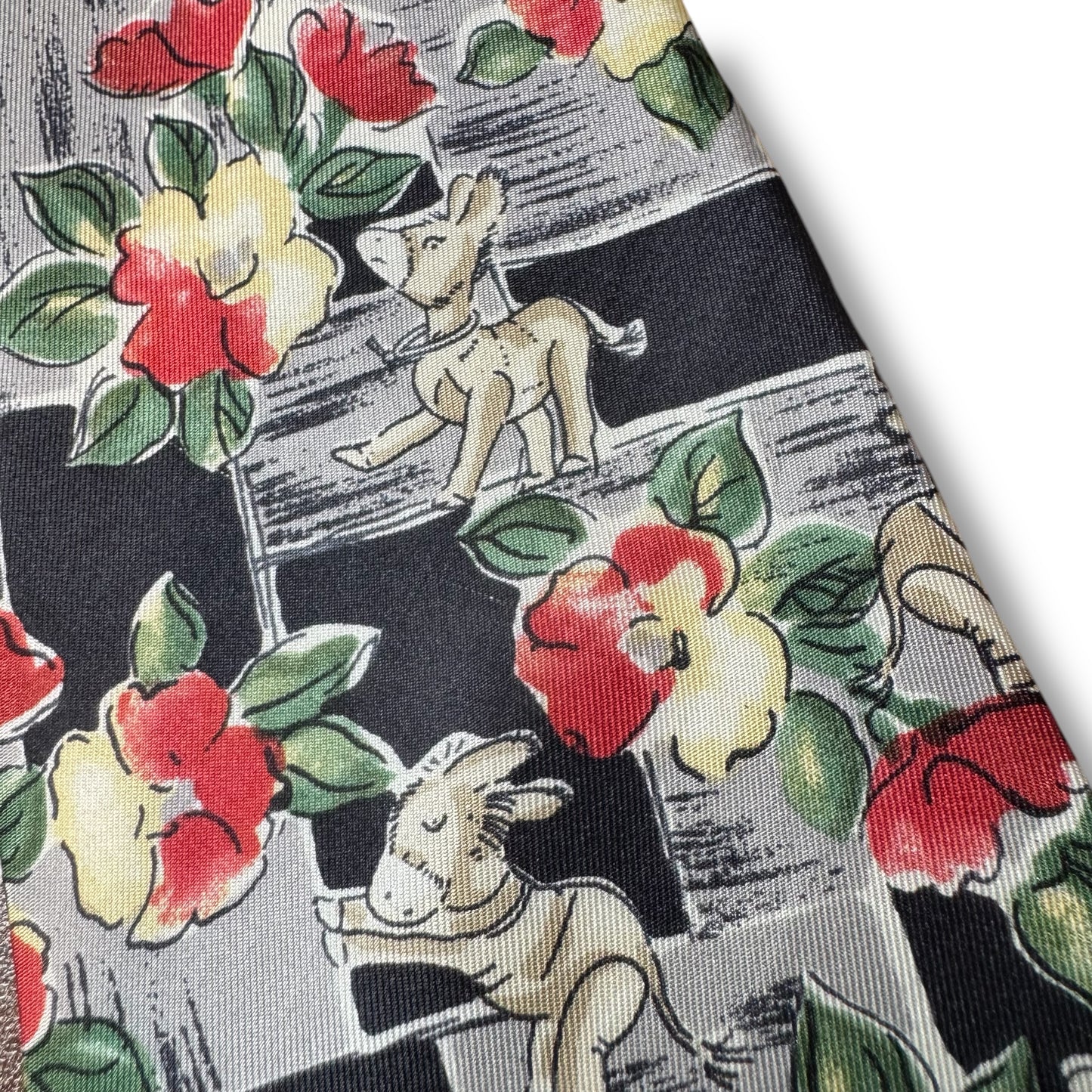 【6998】良品!ピエールバルマン ネクタイ ブラック系 花柄