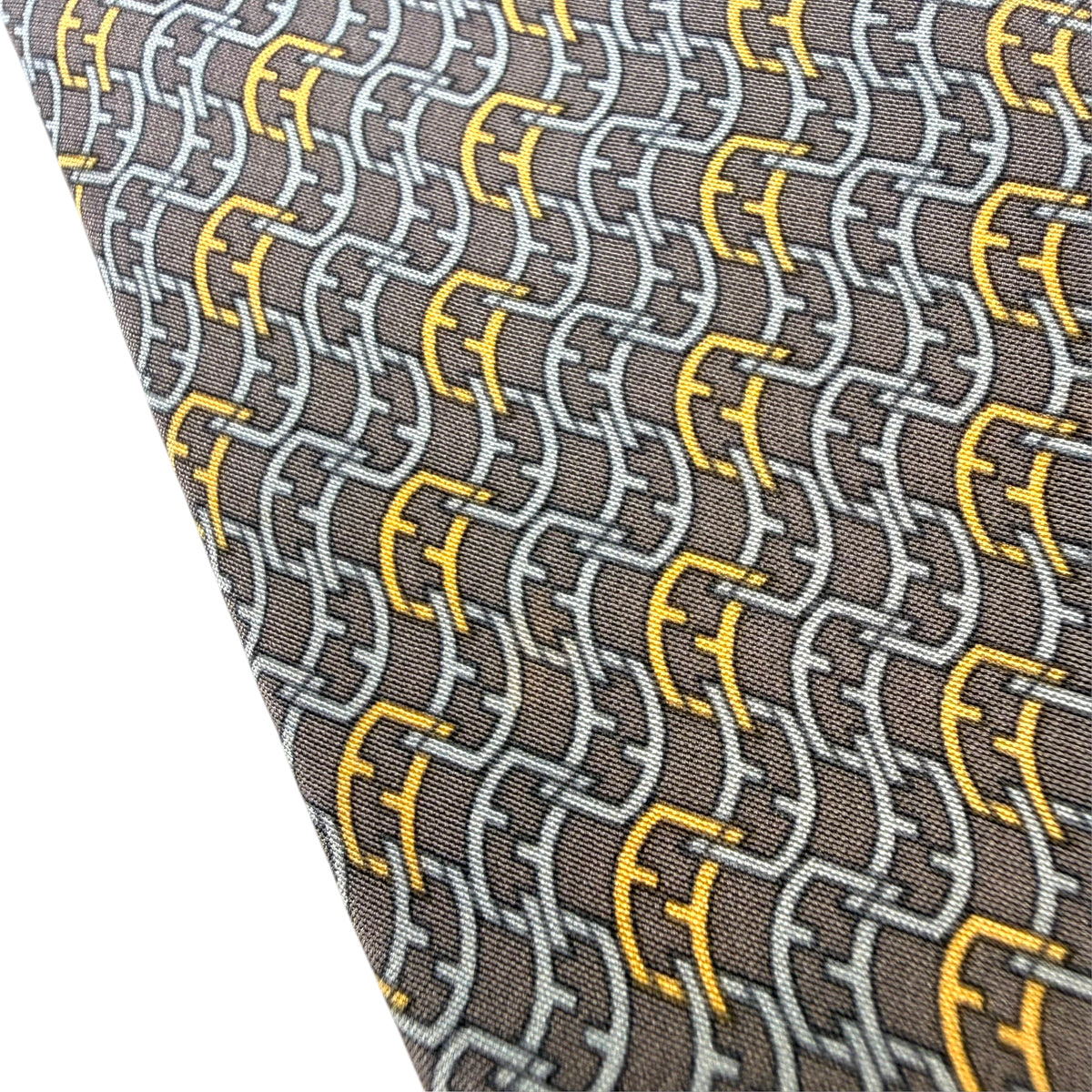【8825】良品！フェンディ　ネクタイ　グレー系　FF柄