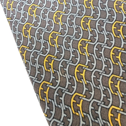 【8825】良品！フェンディ　ネクタイ　グレー系　FF柄