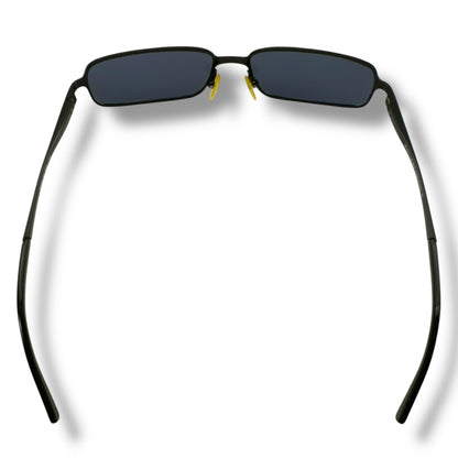 [121] Sunglasses 