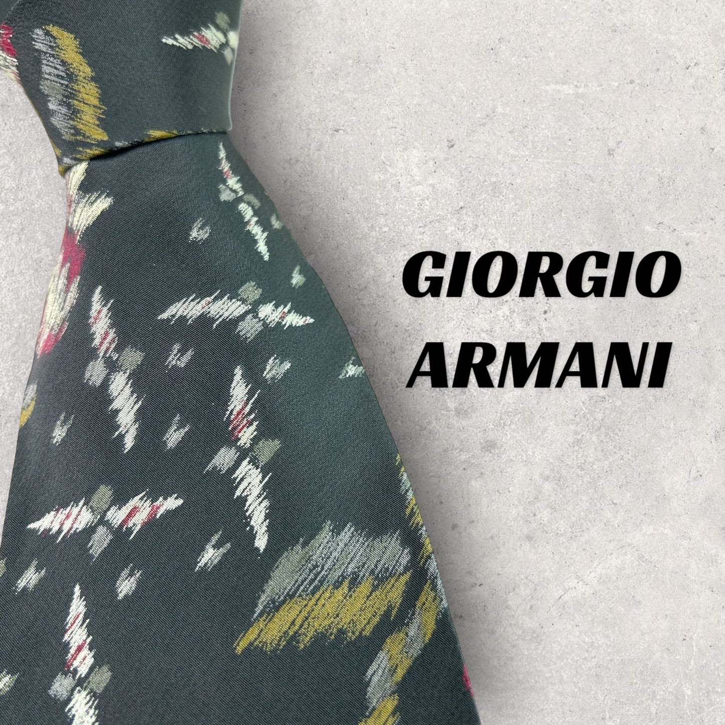 [6289] Good quality! Giorgio Armani necktie in green 