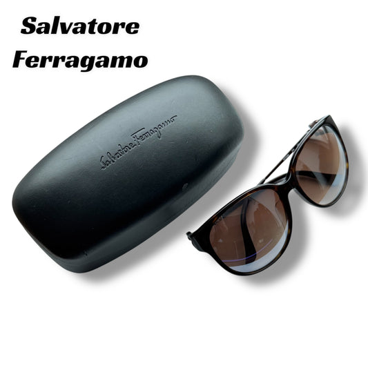 [11] Almost new! Ferragamo sunglasses, Gancini, brown 