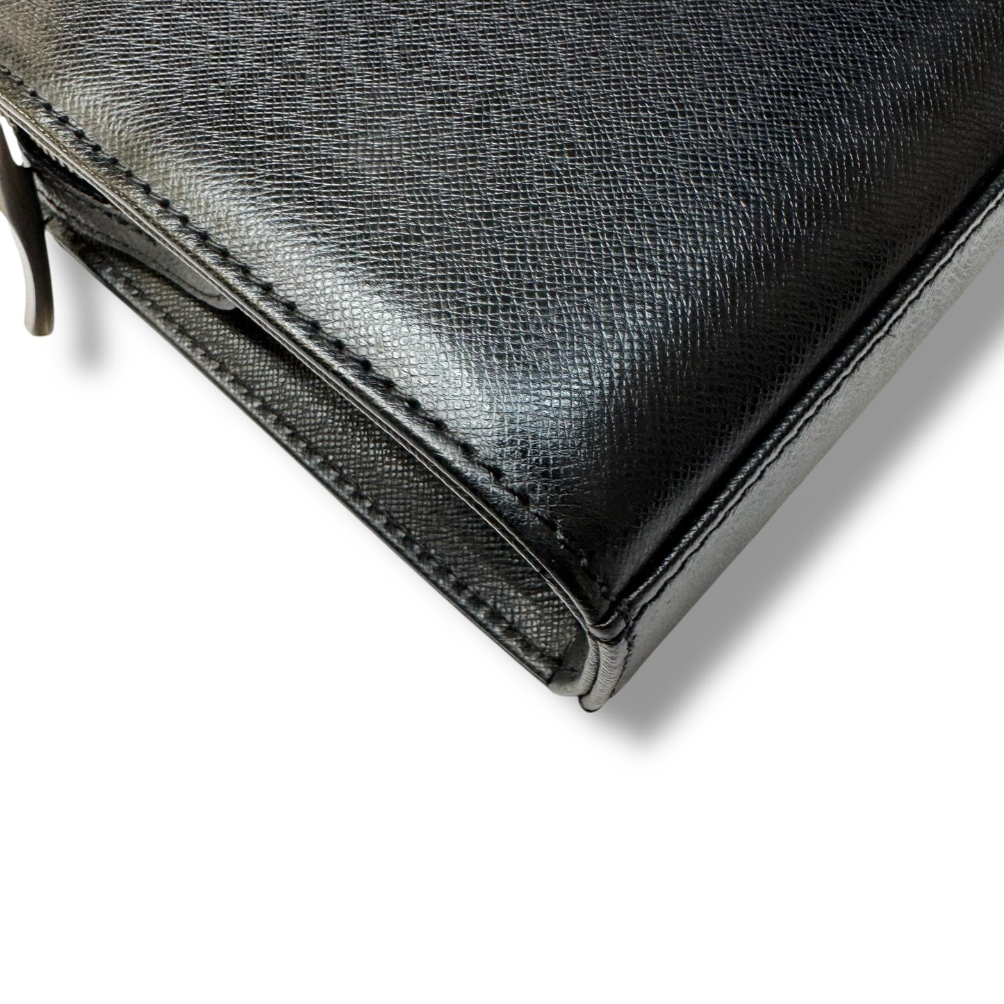 【美品】(1)バーバリー　セカンドバッグ　クラッチバッグ　サフィアーノ　黒