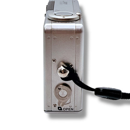 【C115】可品！キャノン　IXY Digital 320 デジタルカメラ