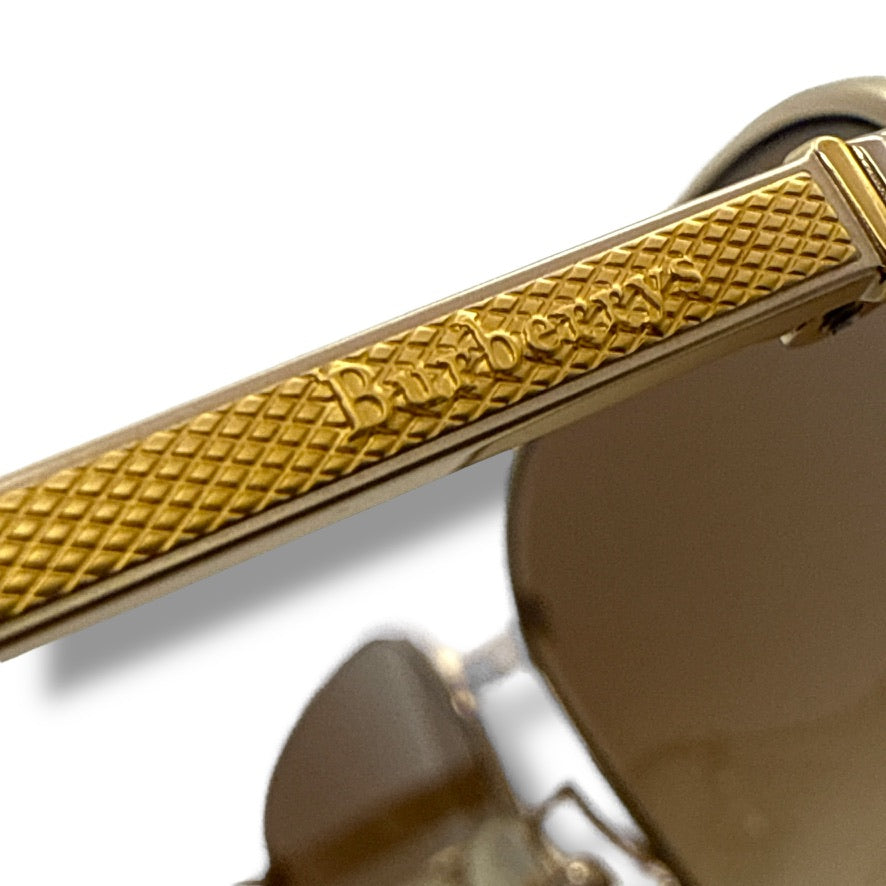 【212】美品ー良品！バーバリー　サングラス　ゴールド系