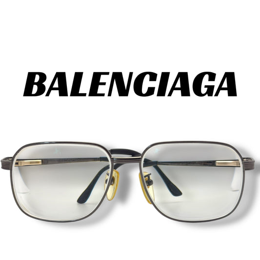 【217】可品！バレンシアガ　メガネ　ブラック系フレーム