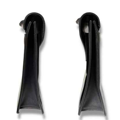 【良品】バーバリー　バッグ　ブラック系　ビジネスバッグ　サフィアーノ