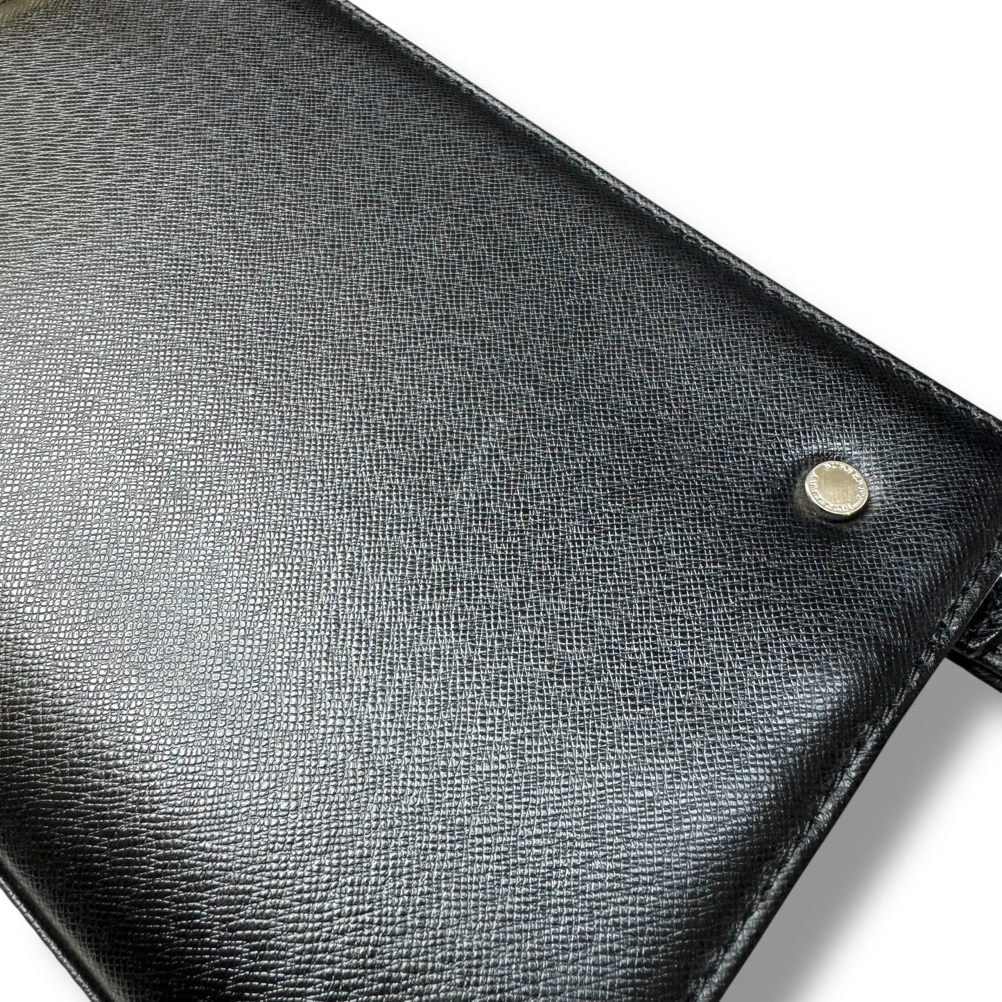 【美品】(1)バーバリー　セカンドバッグ　クラッチバッグ　サフィアーノ　黒