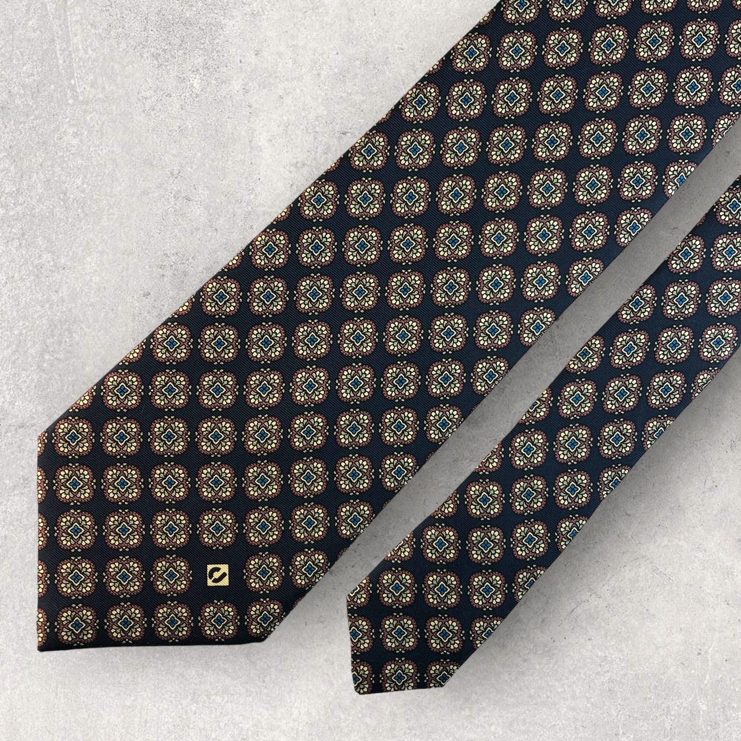 [6190] Good quality! Charles Jourdan tie, blue 