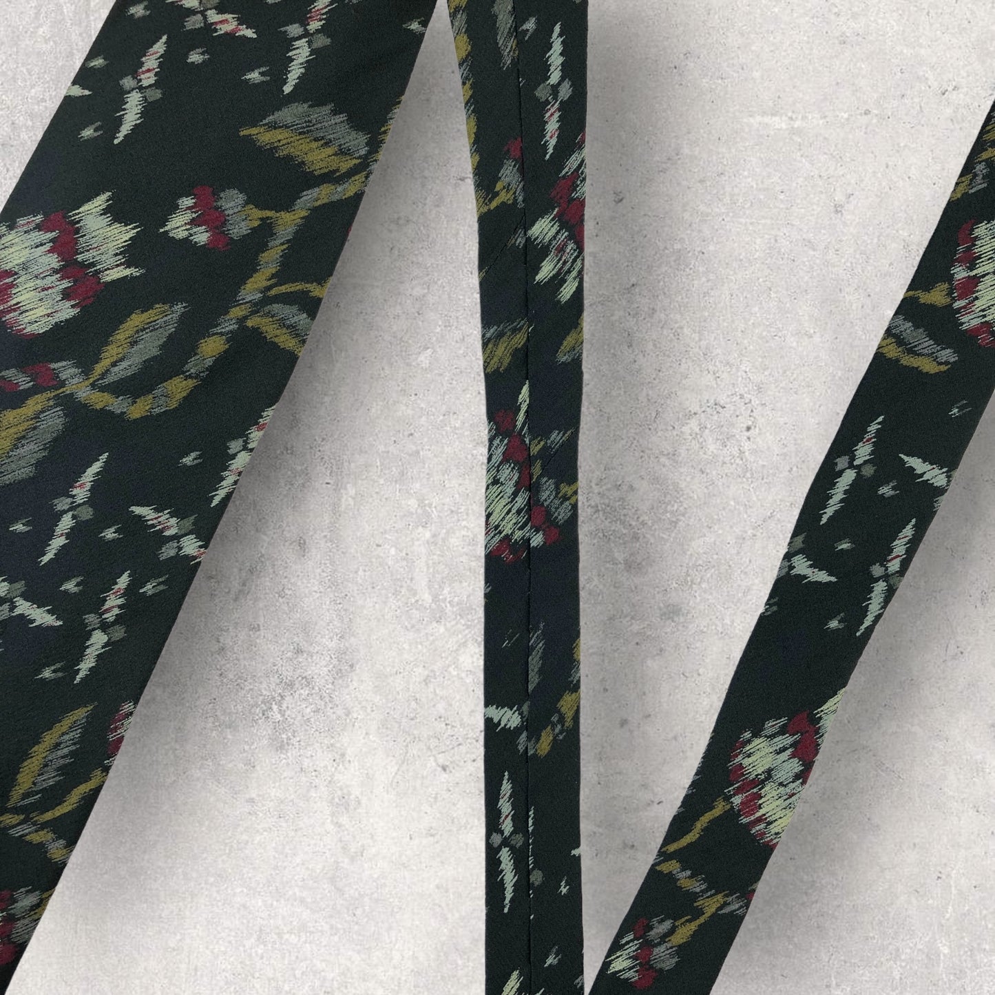 [6289] Good quality! Giorgio Armani necktie in green 