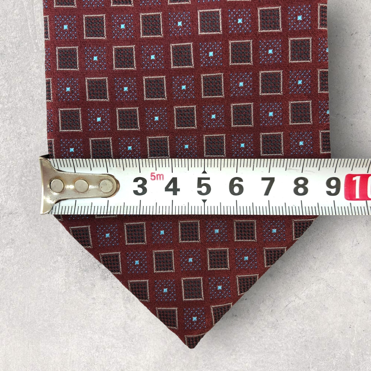 [6301] Beautiful item! Hugo Boss necktie in red 
