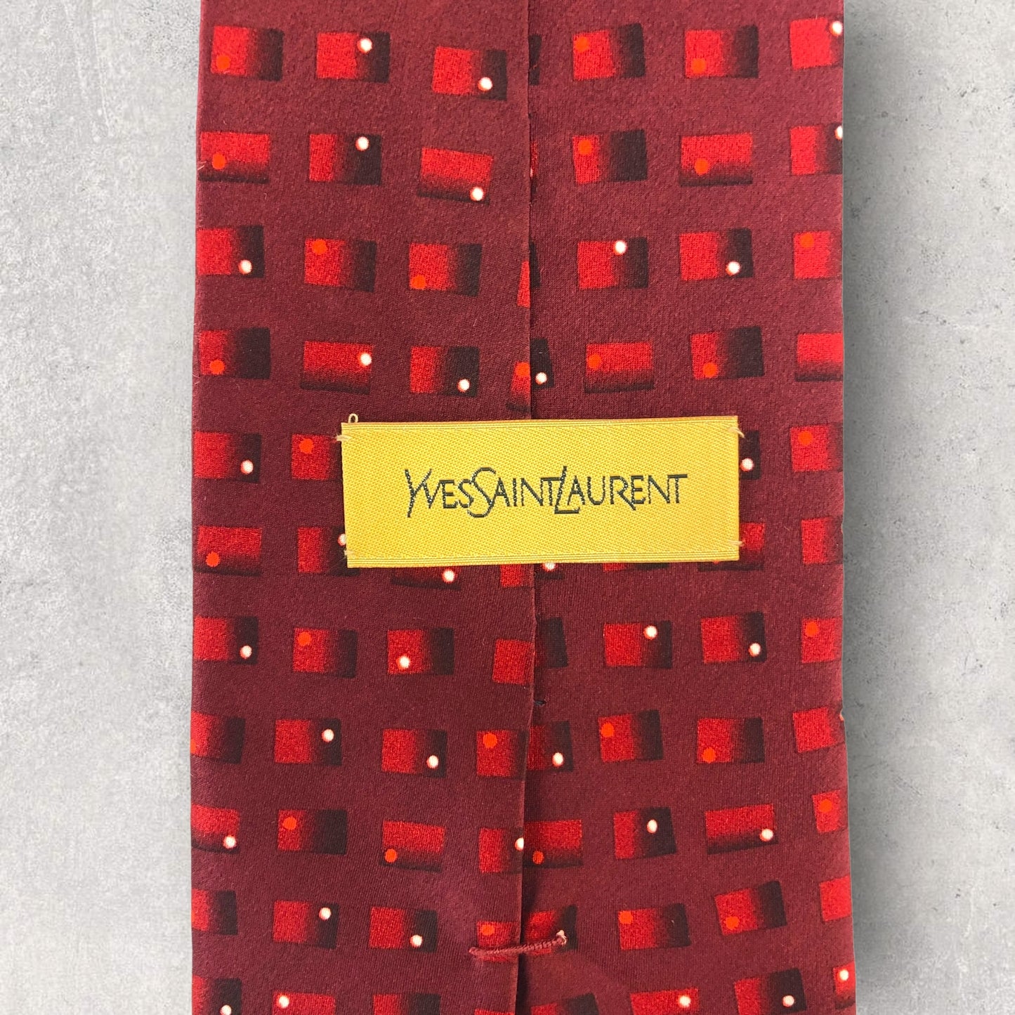[6326] Beautiful item! Yves Saint Laurent necktie in red 