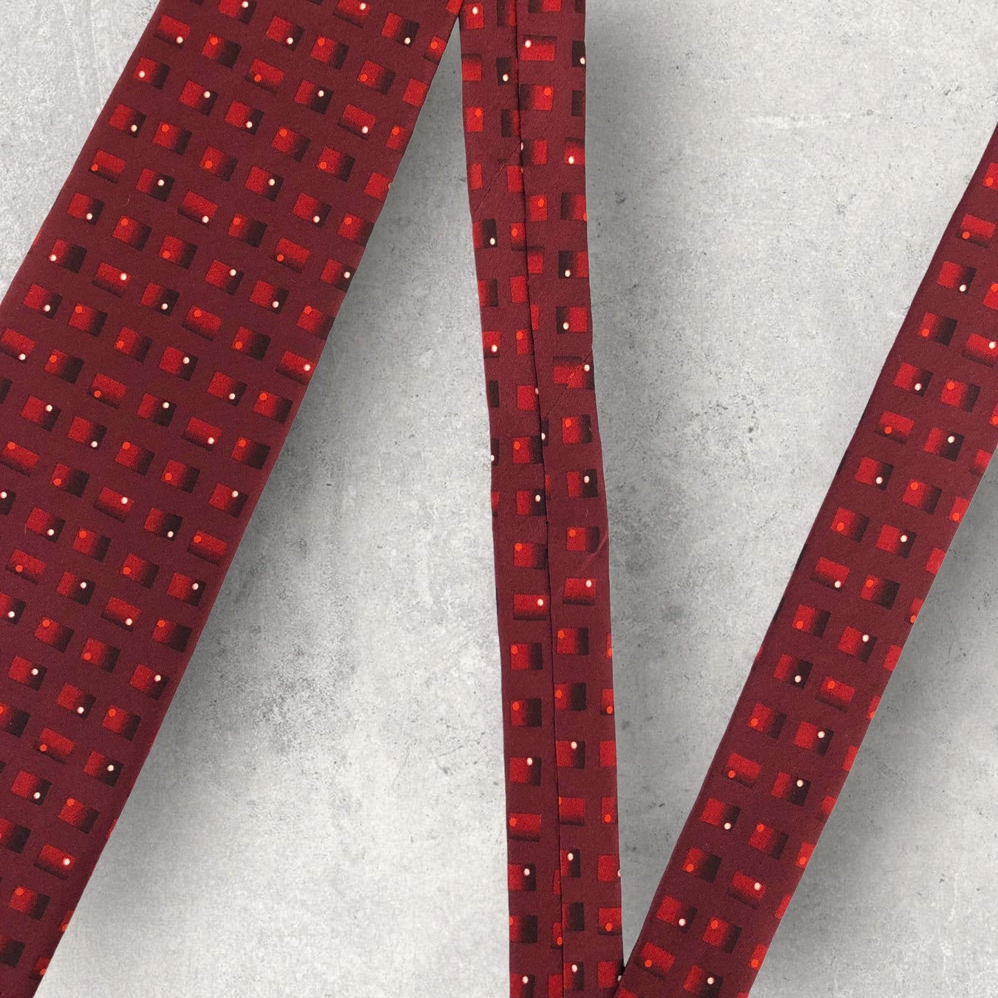 [6326] Beautiful item! Yves Saint Laurent necktie in red 
