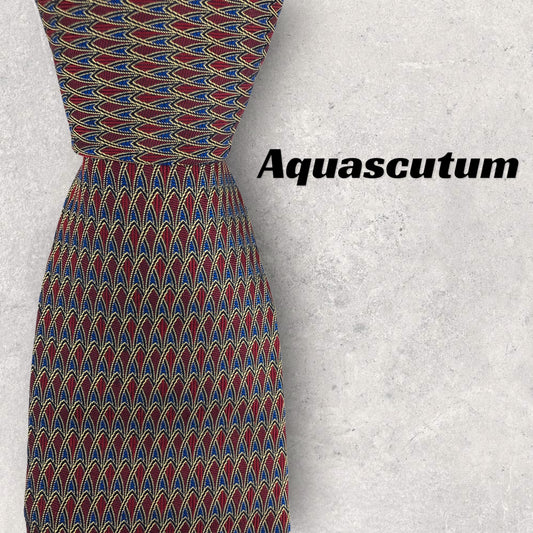 [6363] Good quality! Aquascutum necktie in red 
