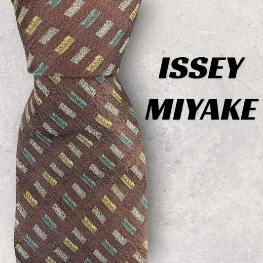 [6365] Good quality! Issey Miyake necktie in pink copper color 