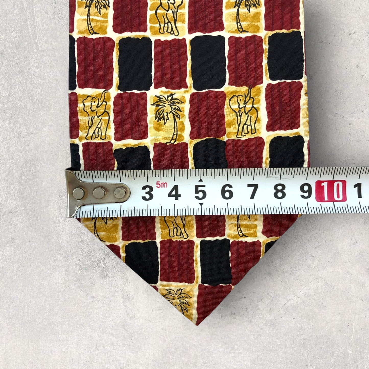 [6405] Good quality! Jim Thompson necktie, red, elephant and palm tree pattern 