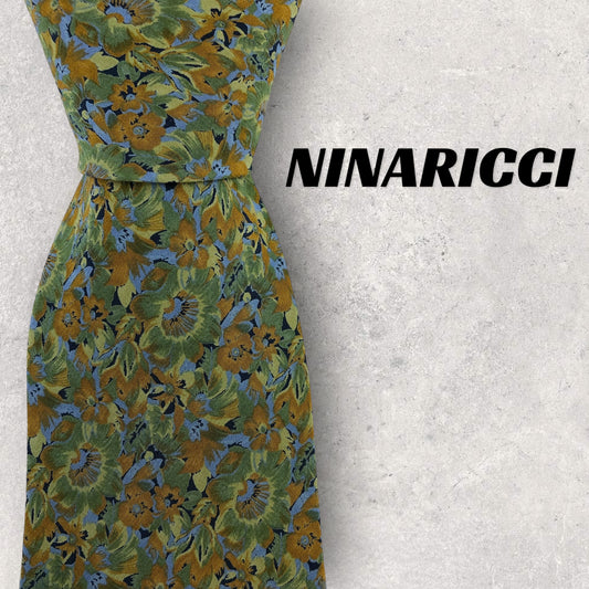 [6433] Beautiful item! Nina Ricci necktie in green with floral pattern 