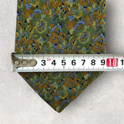 [6433] Beautiful item! Nina Ricci necktie in green with floral pattern 