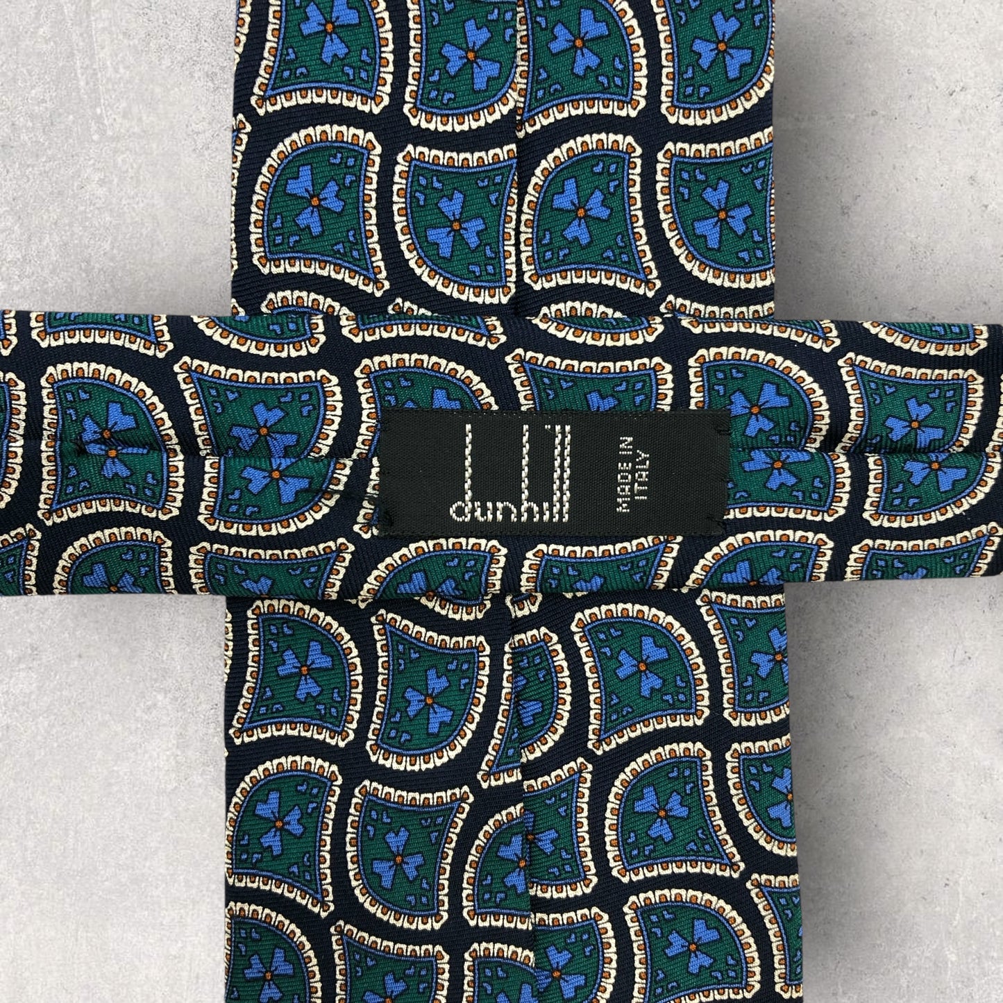 [6568] Beautiful item! Dunhill necktie in green 