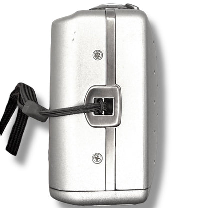 【144】SANYO DSC-SX550 デジタルカメラ　シルバー系