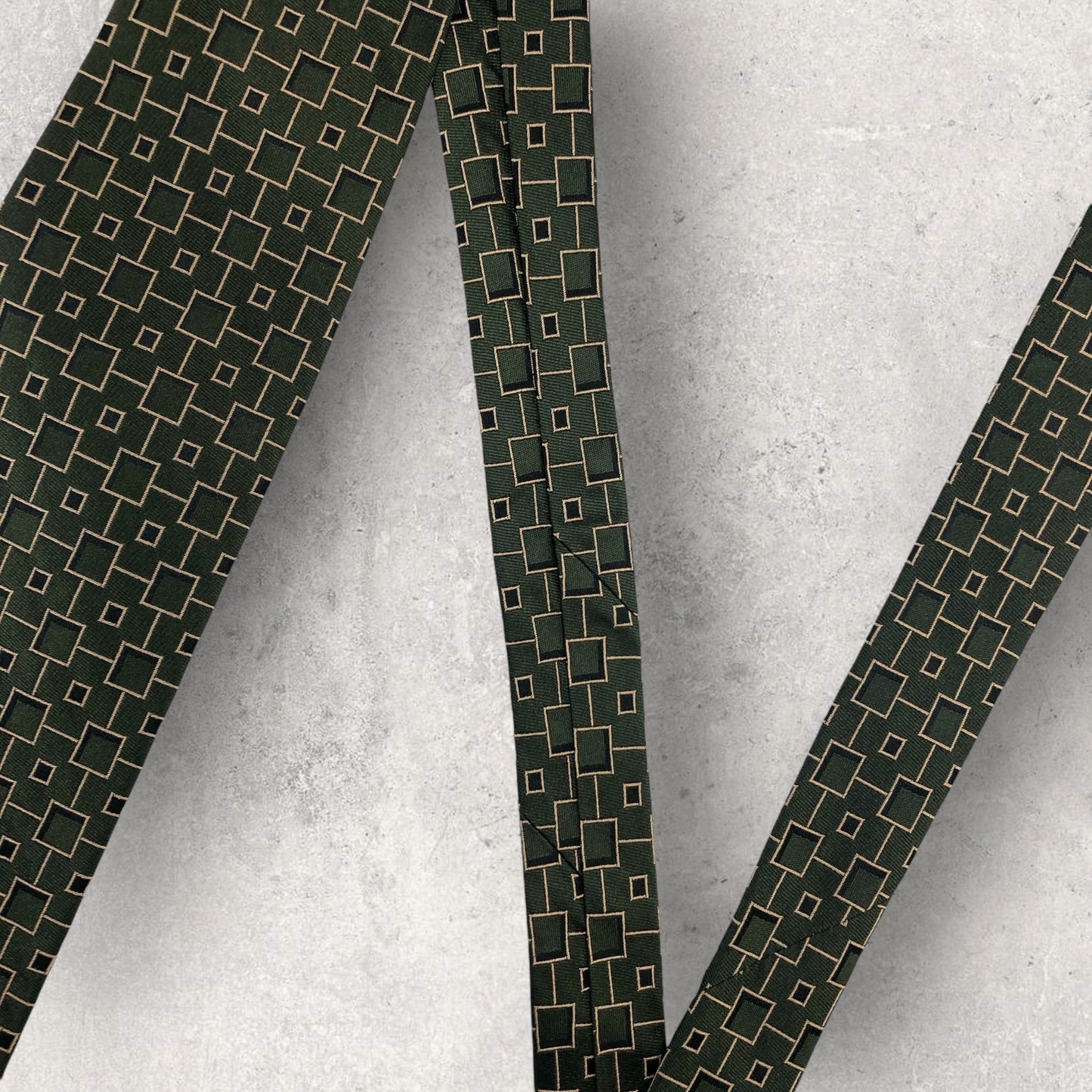 【6633】美品！ダーバン　ネクタイ　グリーン系