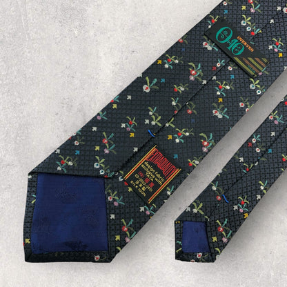 【6657】美品！ギンザタヤ　ネクタイ　ネイビー系