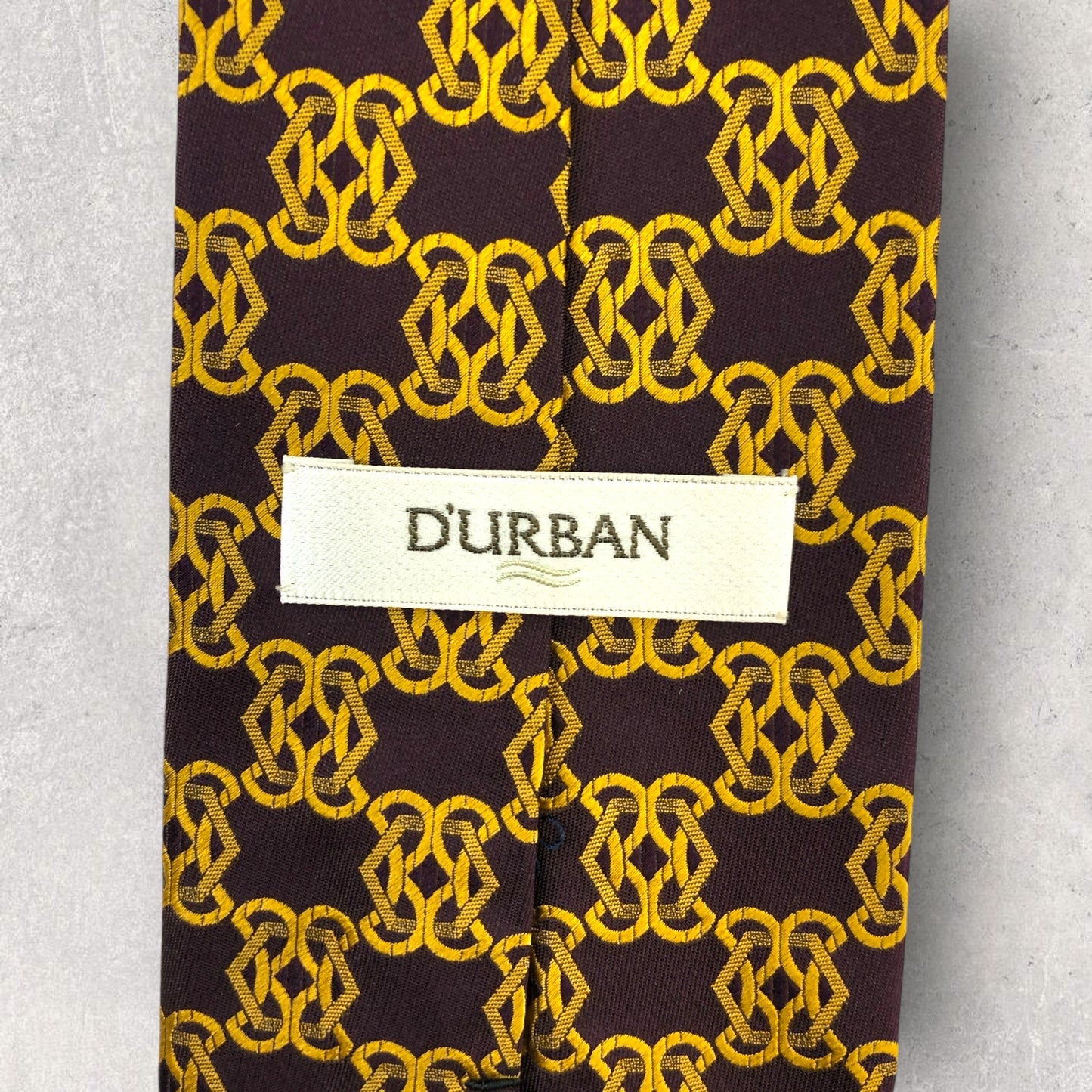 【6669】美品！ダーバン　ネクタイ　ワインレッド系