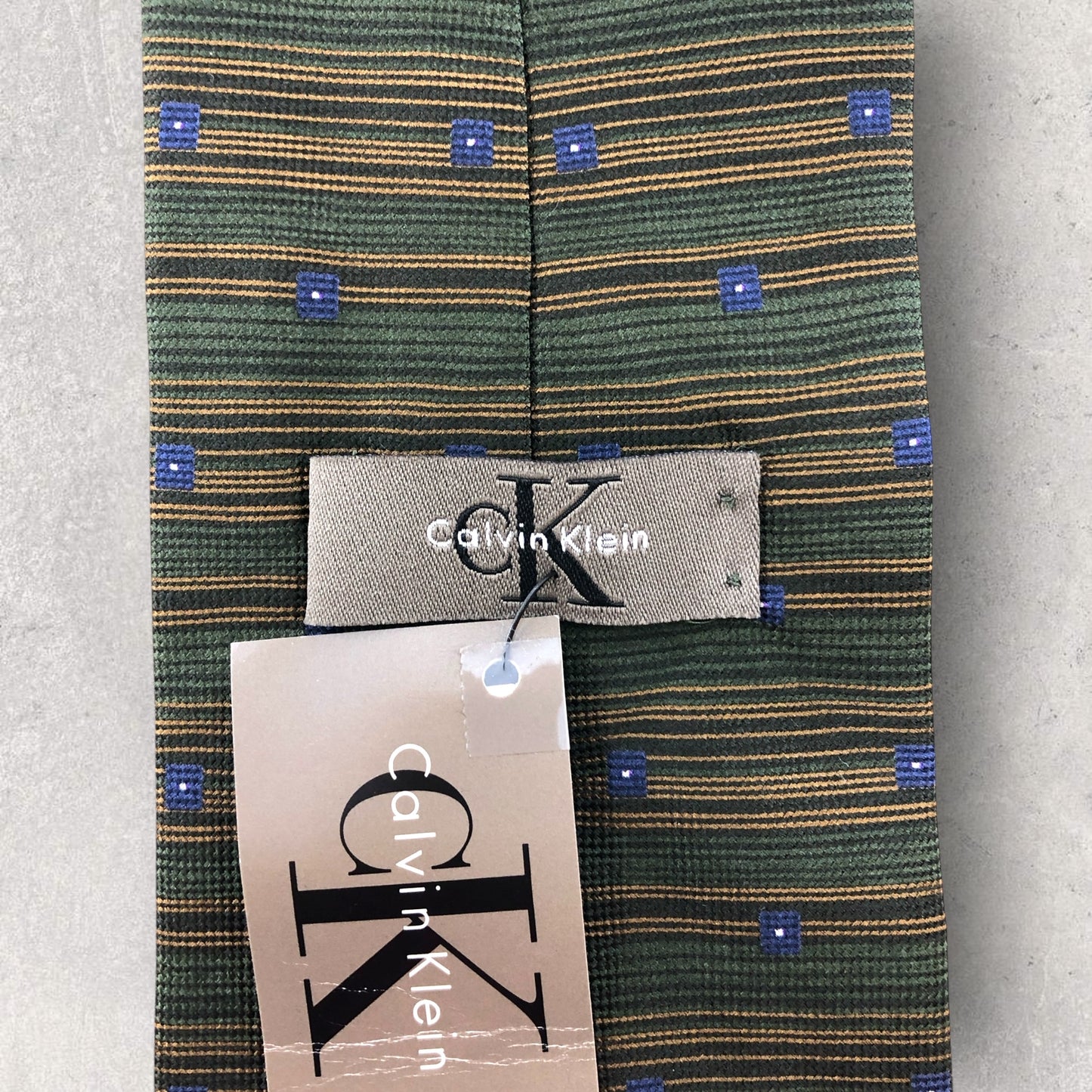 【6782】未使用保管品　カルバンクライン　ネクタイ　グリーン系