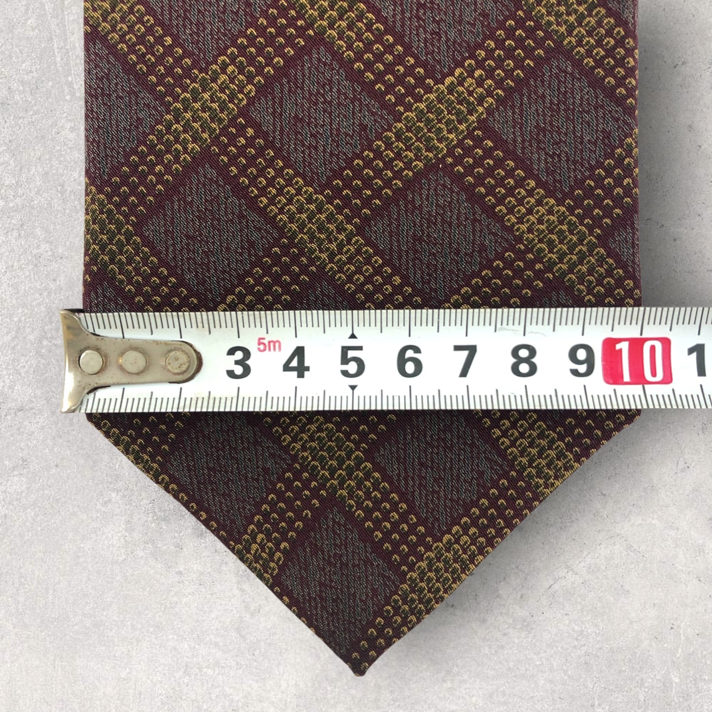 【6812】美品！ダナキャラン　ネクタイ　レッド系　ボルドー系