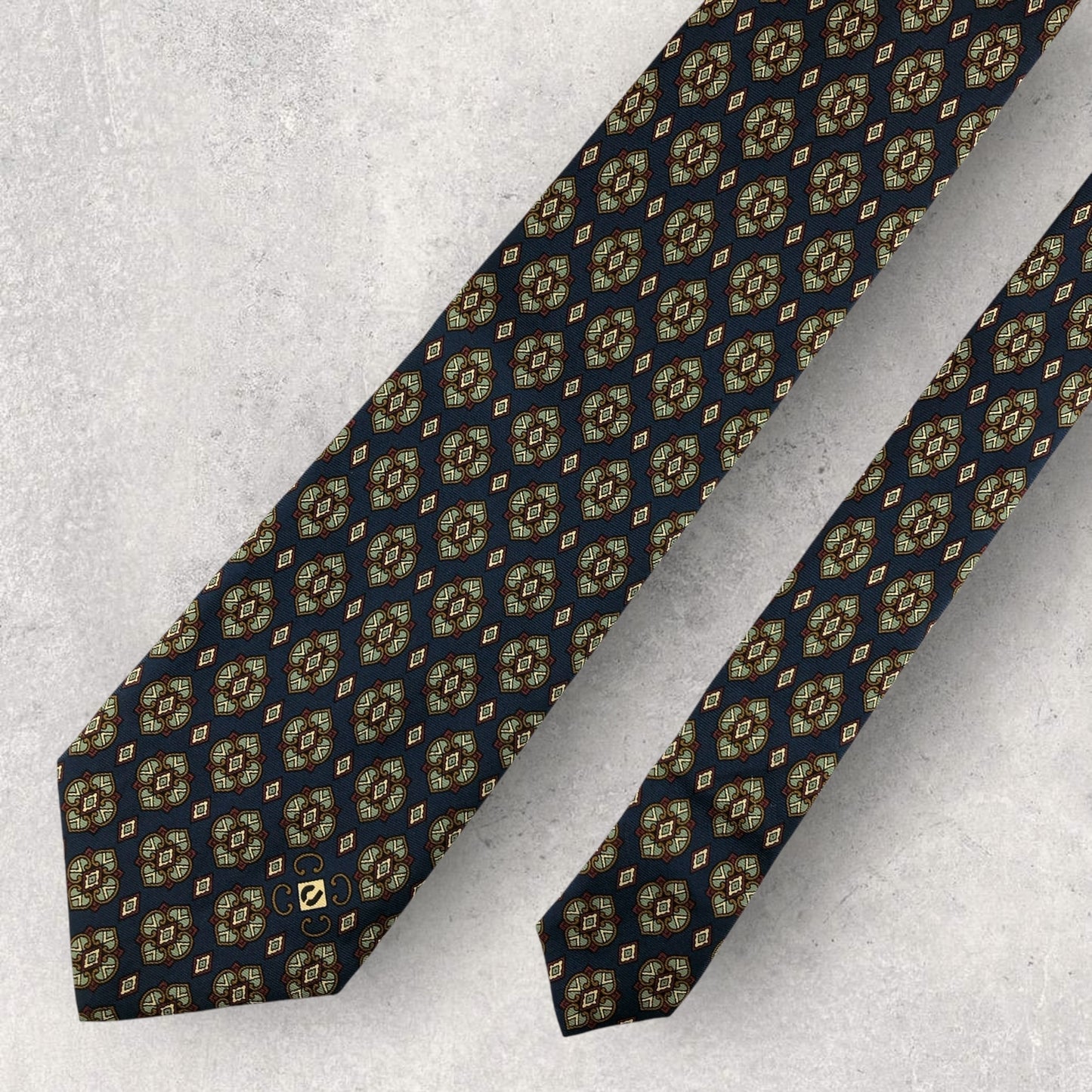 【6837】良品！シャルルジョルダン　ネクタイ　ネイビー系
