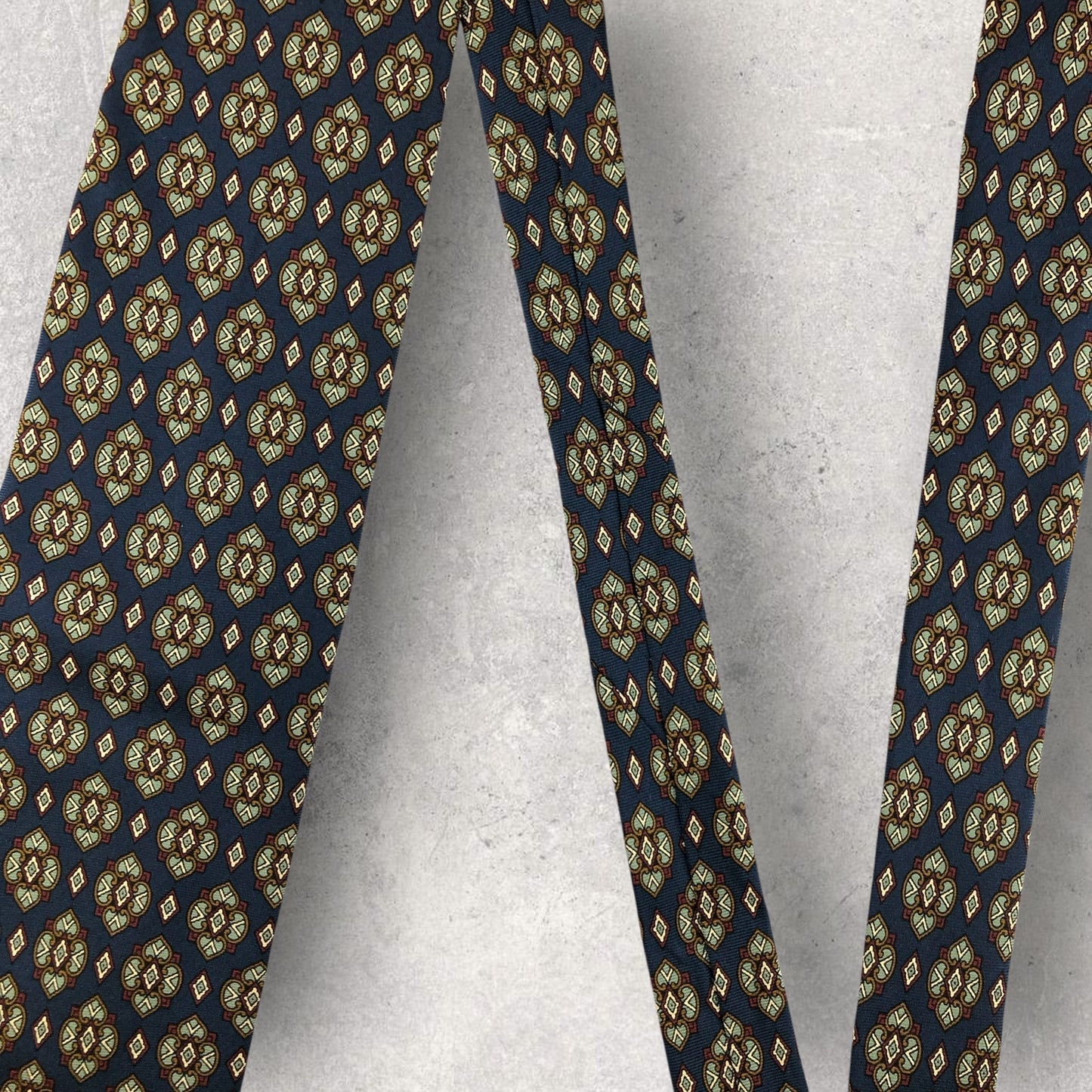 【6837】良品！シャルルジョルダン　ネクタイ　ネイビー系