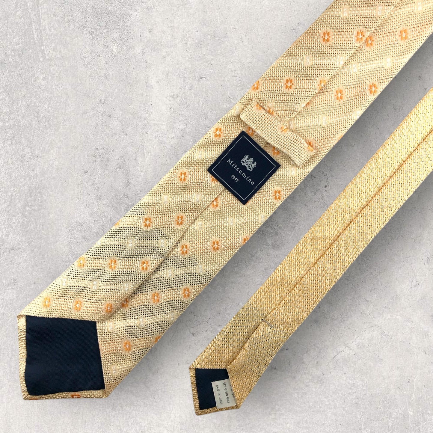 【6922】美品！ミツミネ　ネクタイ　オレンジ系　花柄