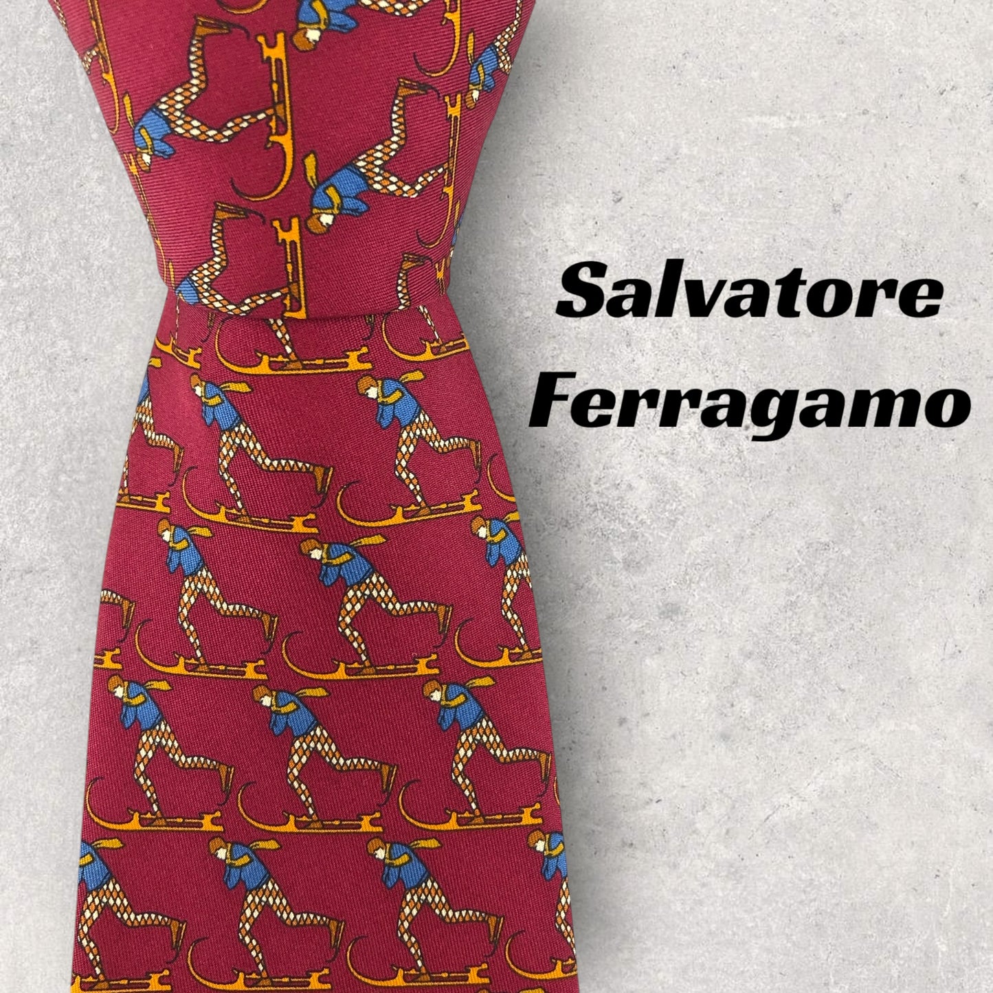 【6960】美品！サルヴァドーレフェラガモ　ネクタイ　レッド系