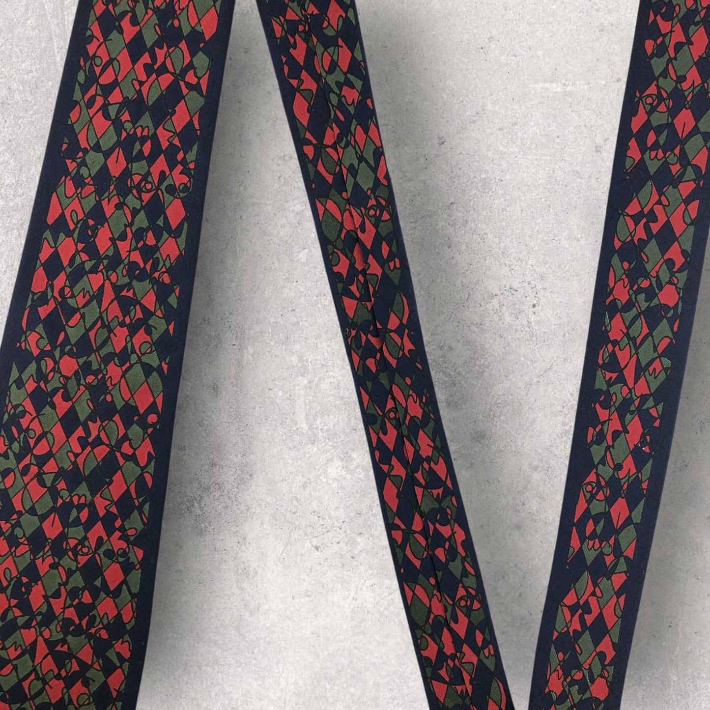 【6962】良品！ミラショーン　ネクタイ　ネイビー系　レッド系