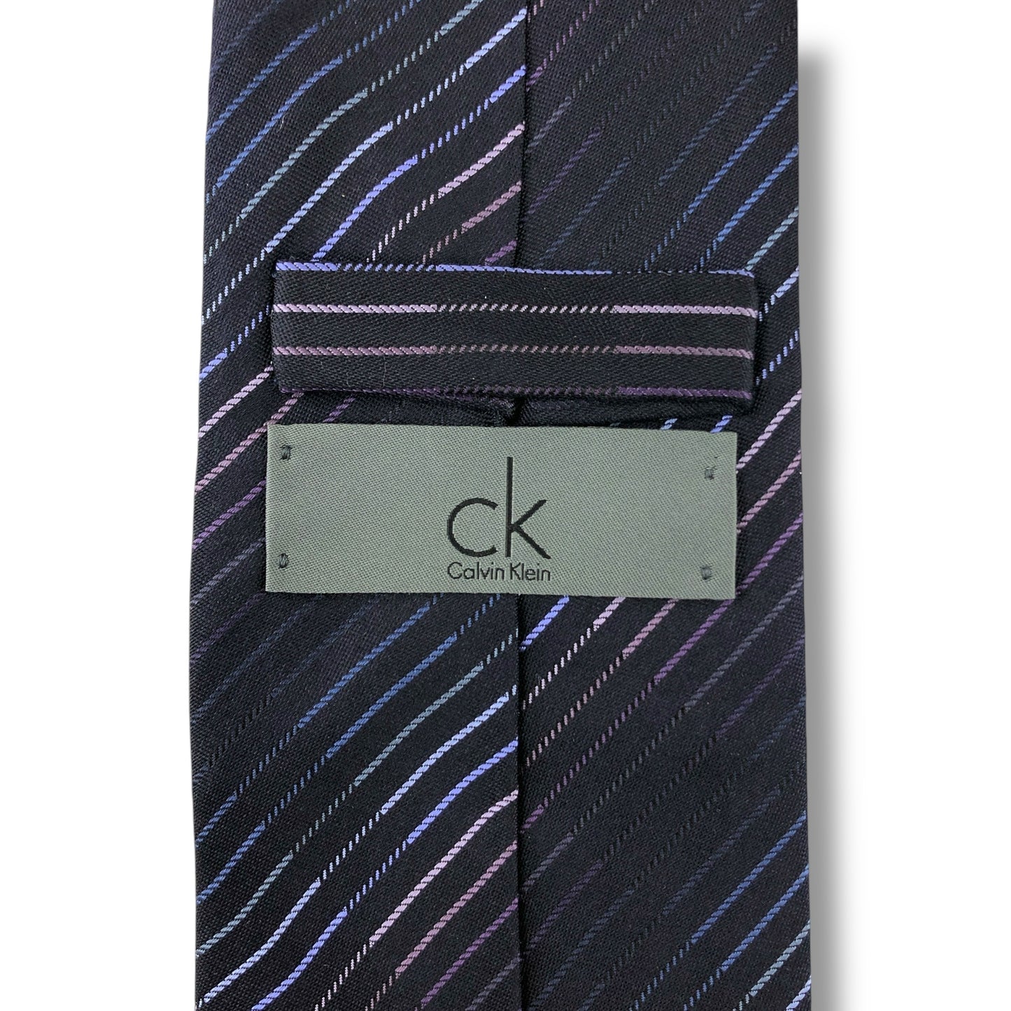 【6992】美品！カルバンクライン　ネクタイ　ネイビー系