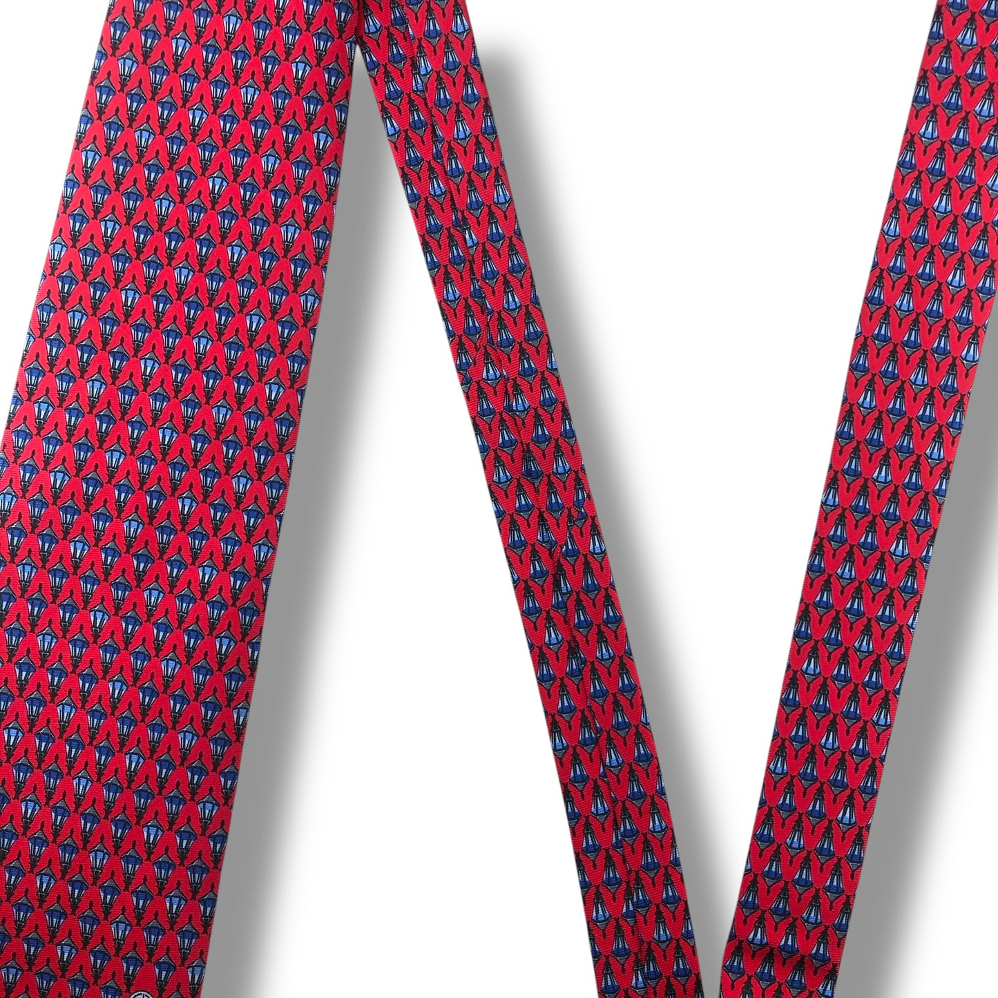 【7117】美品！ダンヒル　ネクタイ　レッド系　ライト柄