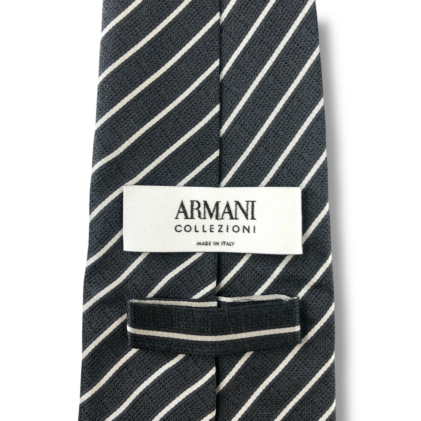 【7119】良品！アルマーニ　ネクタイ　ブラック系　ストライプ柄