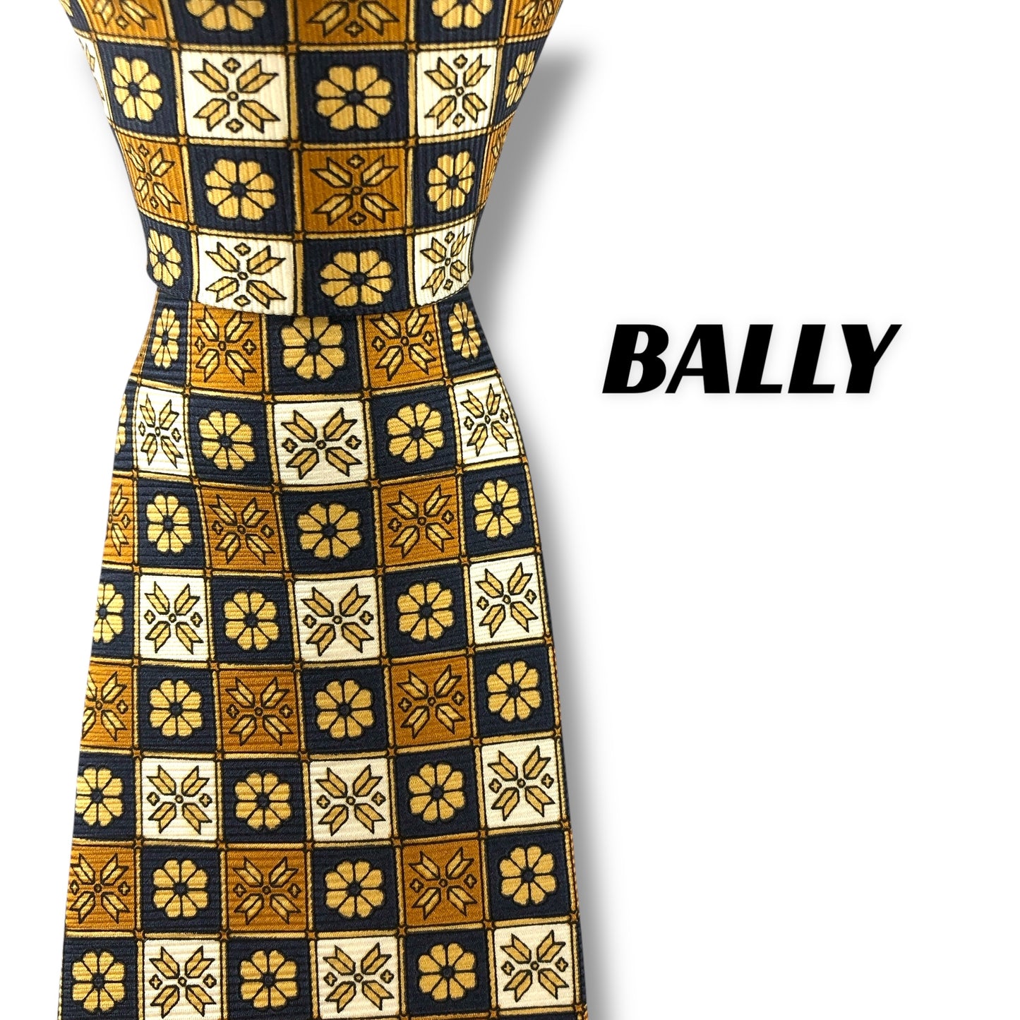 【7120】美品ー良品！バリー　ネクタイ　ゴールド系