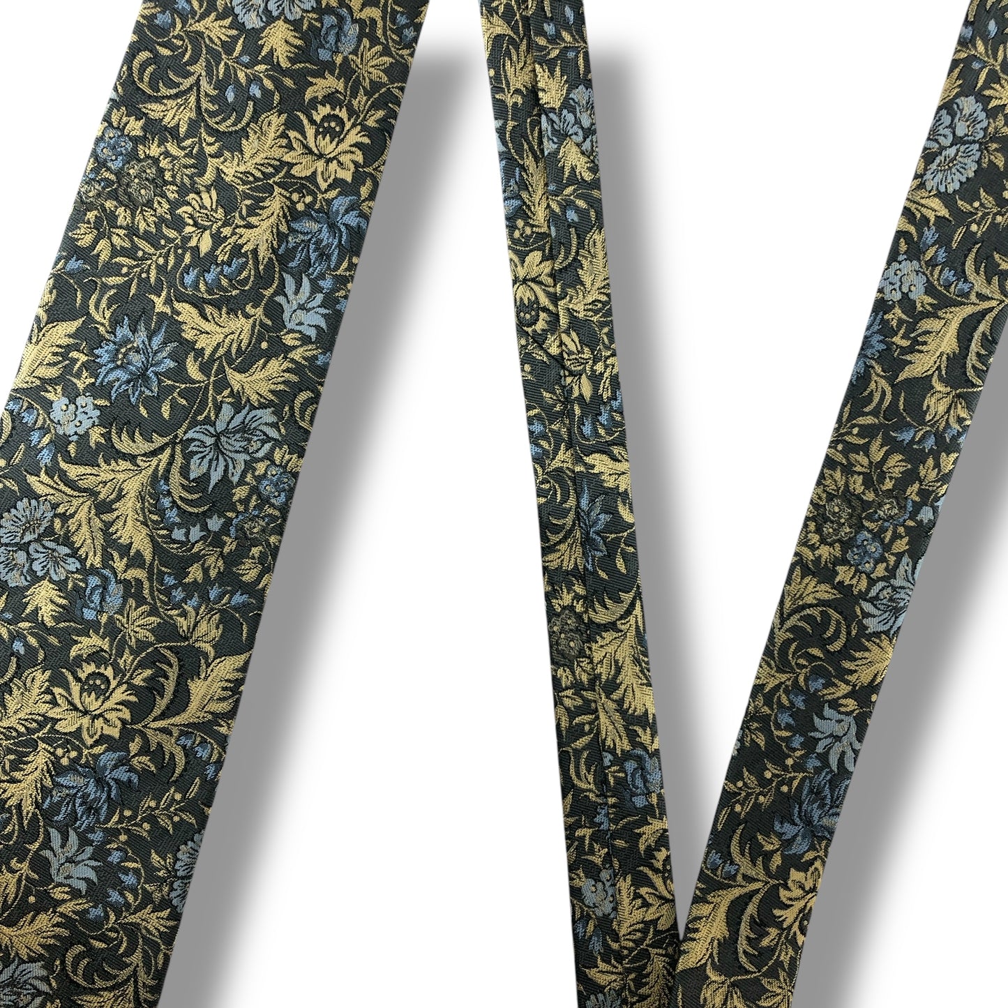 【7122】美品！イヴサンローラン　ネクタイ　水色グレー系　花柄