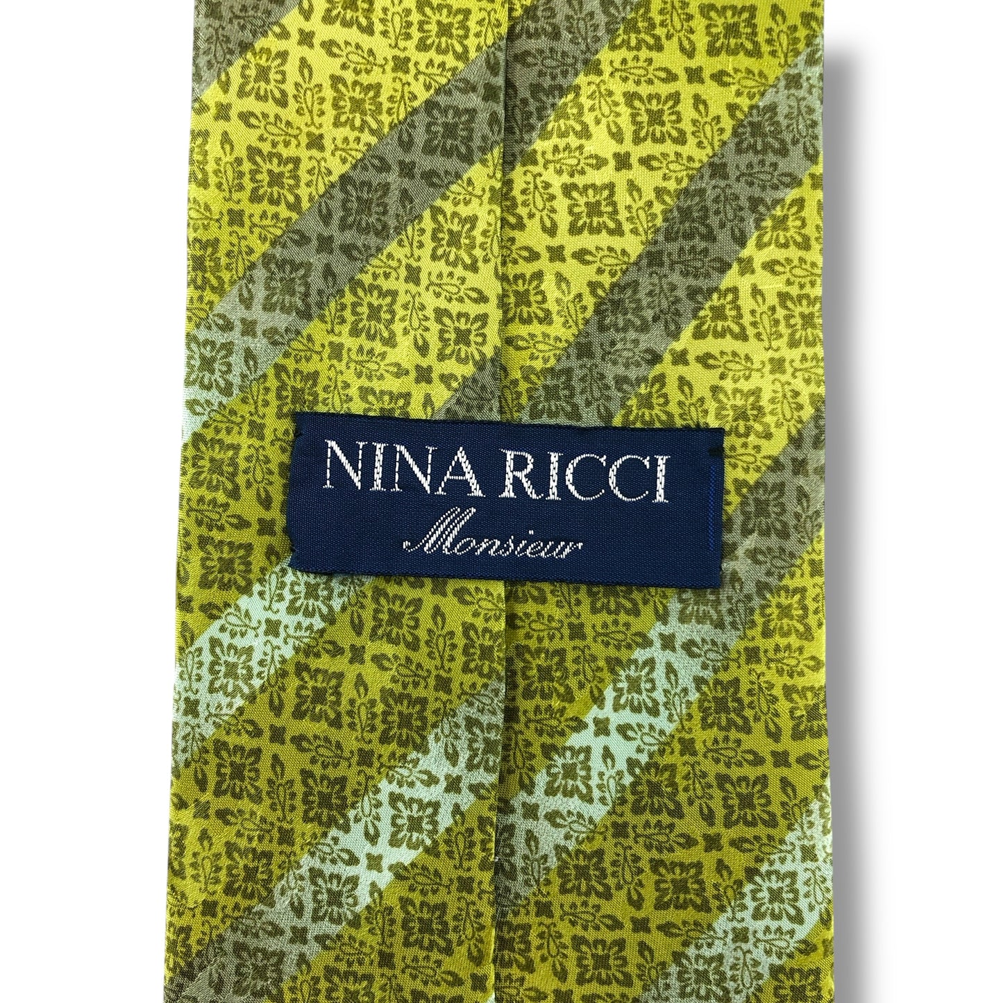 【7151】美品！ニナリッチ　ネクタイ　黄緑系　ストライプ柄