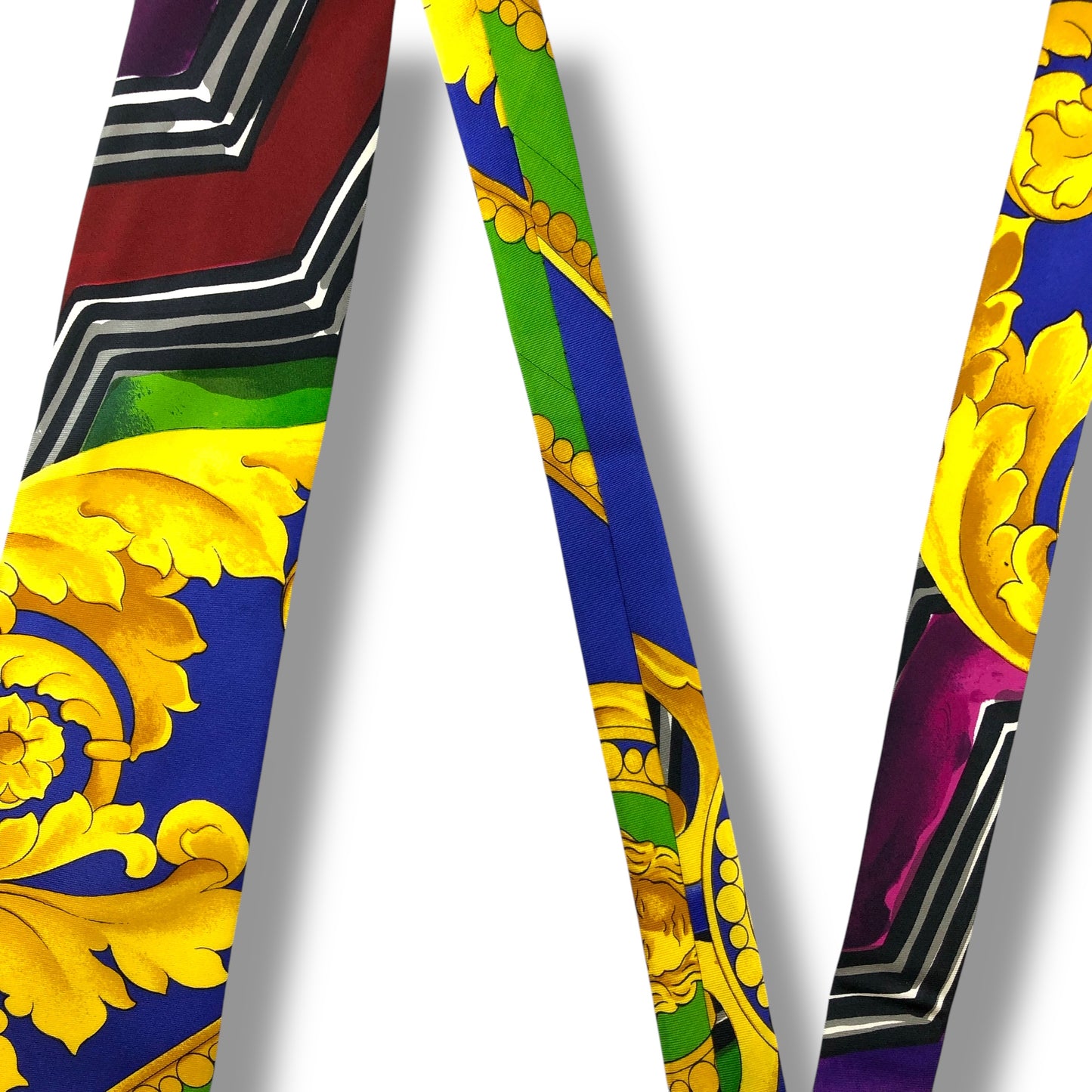 【7169】良品！ジャンニヴェルサーチ　ネクタイ　ブルー系　イエロー系