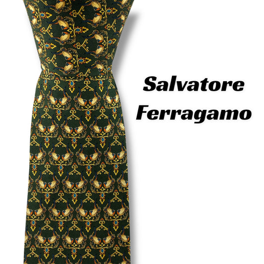 【7187】美品！サルヴァトーレフェラガモ　ネクタイ　グリーン系