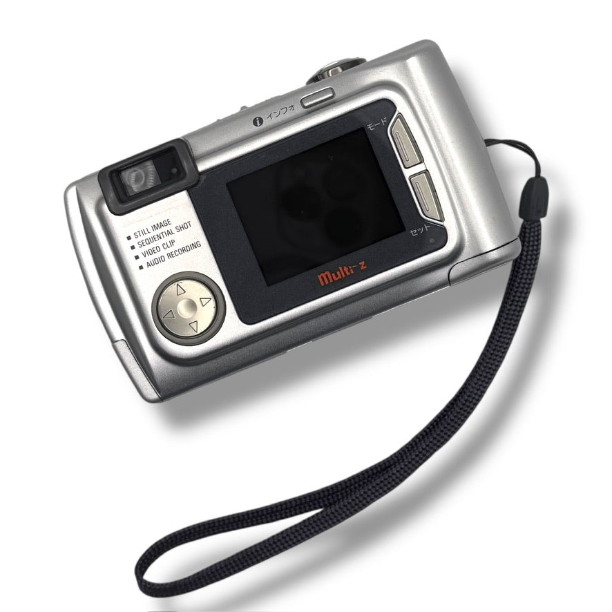 【144】SANYO DSC-SX550 デジタルカメラ　シルバー系