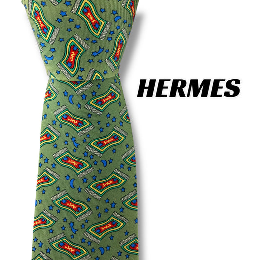 【7299】良品！エルメス　ネクタイ　グリーン系　カーペット柄