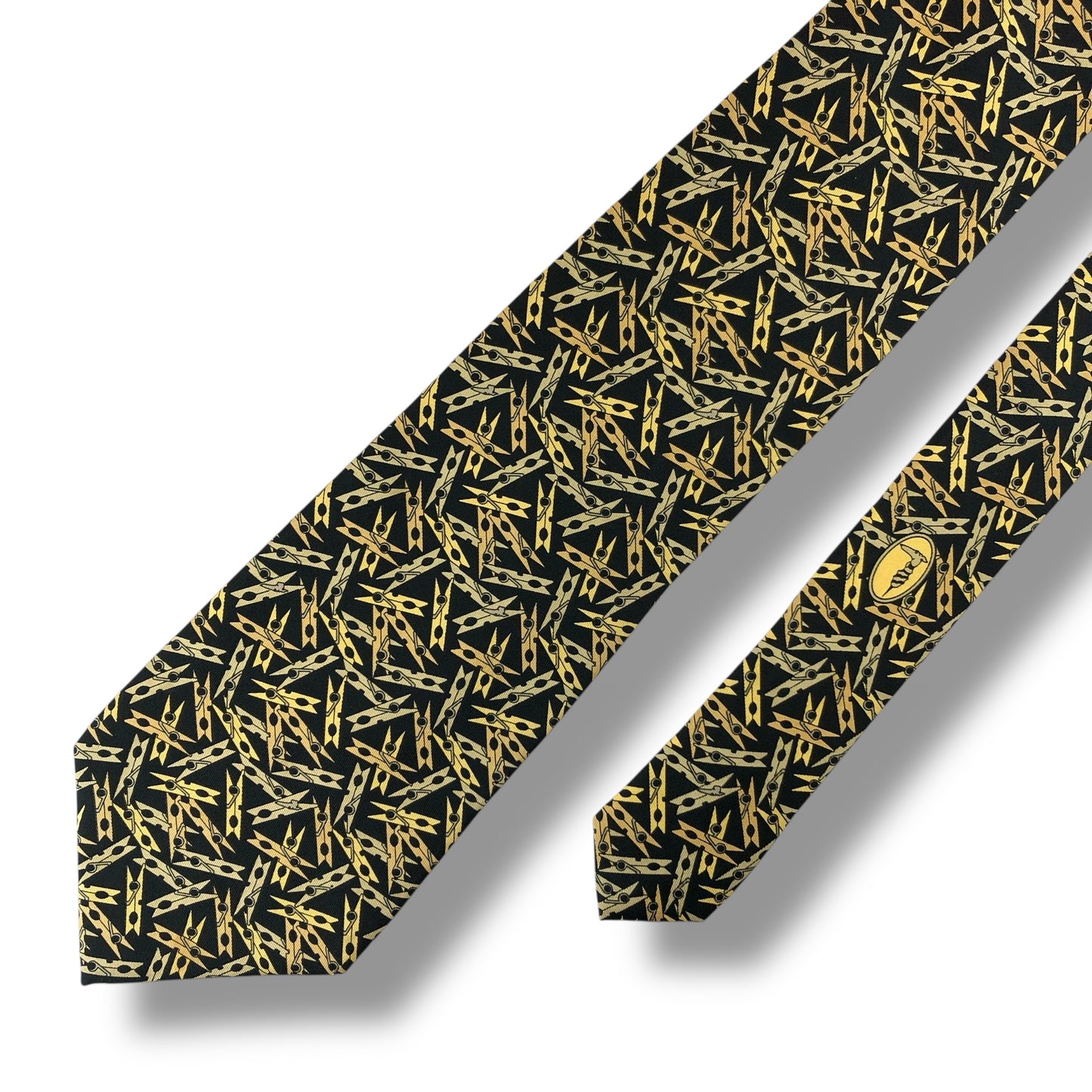 【7328】良品！トラサルディ　ネクタイ　ブラック系　クリップ柄